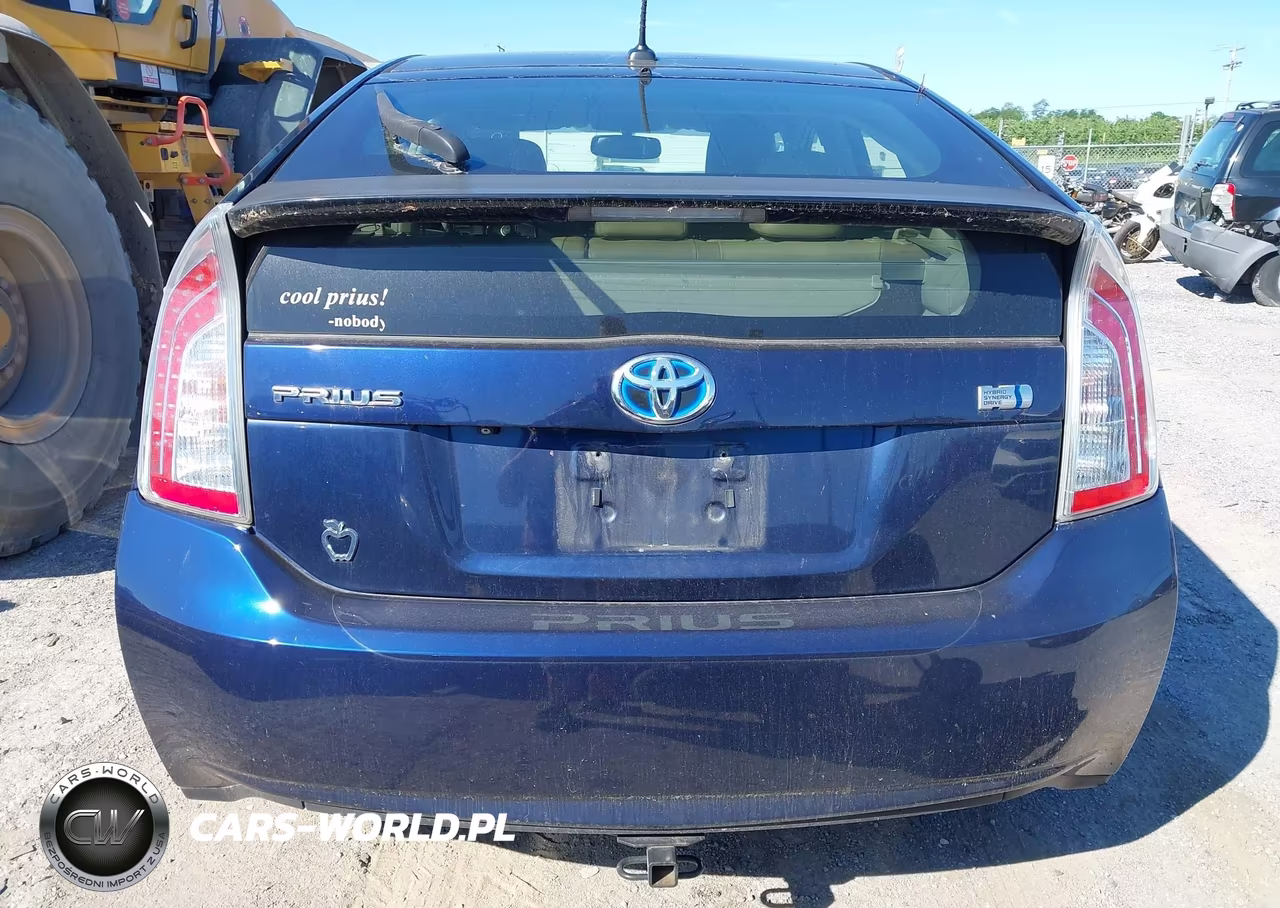 2012 Toyota Prius Four VIN:JTDKN3DU9C1563250 - 16