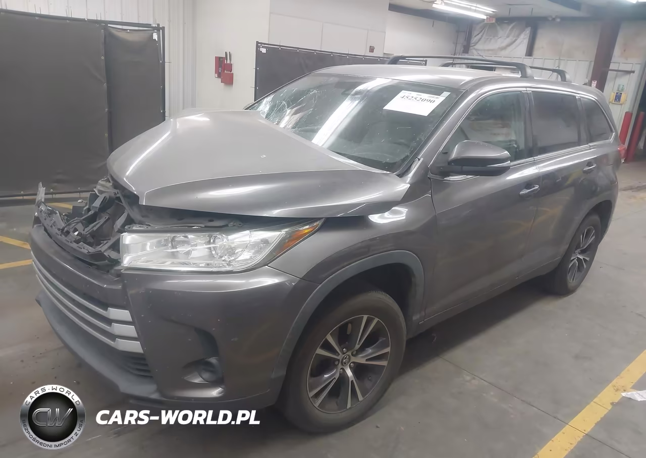2019 Toyota Highlander Le VIN:5TDZZRFH4KS333834 - 2