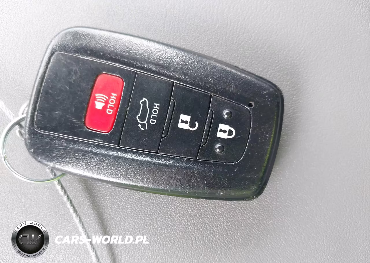 2020 Toyota Highlander Le VIN:5TDZZRAH9LS503677 - 11