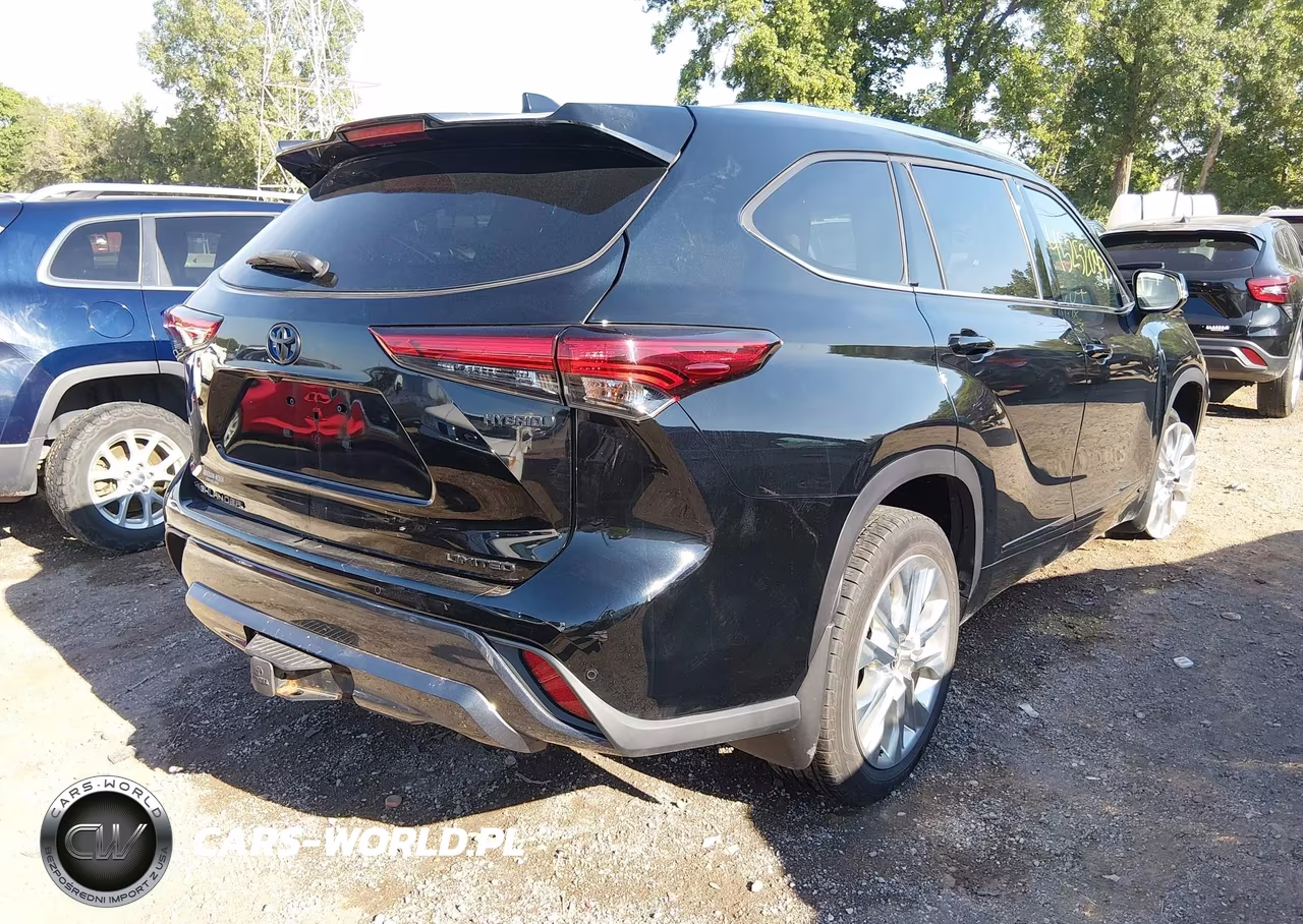 2023 Toyota Highlander Hybrid Limited VIN:5TDXBRCH7PS582913 - 4