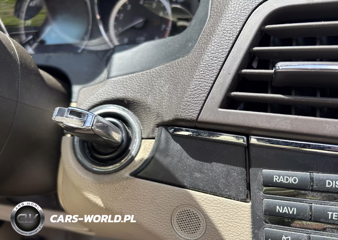 2011 Mercedes-Benz E 350 VIN:WDDKK5GF9BF107841 - 11
