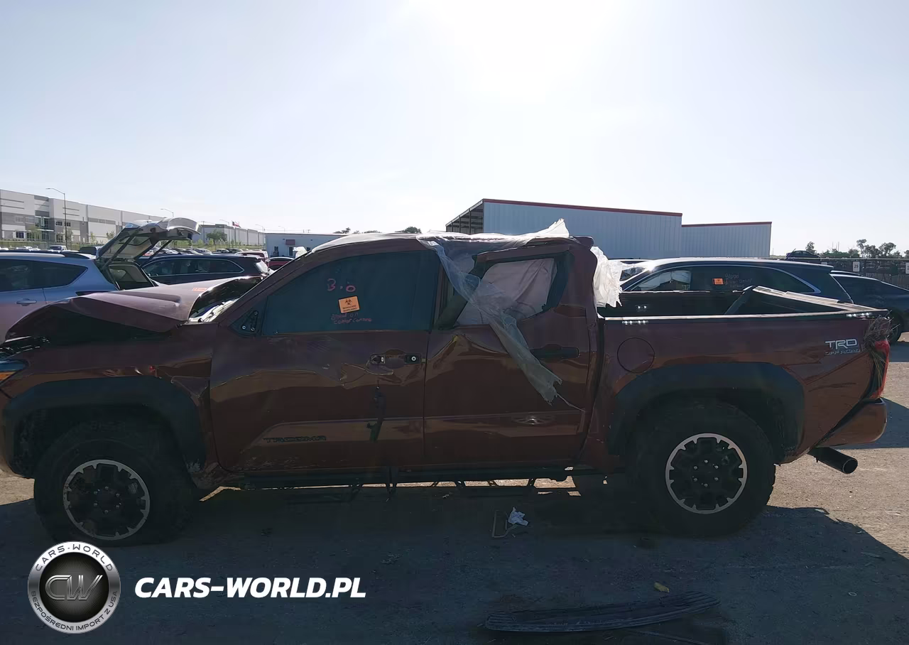 2025 Toyota Tacoma Trd Off Road VIN:3TMLB5JN6SM099602 - 11