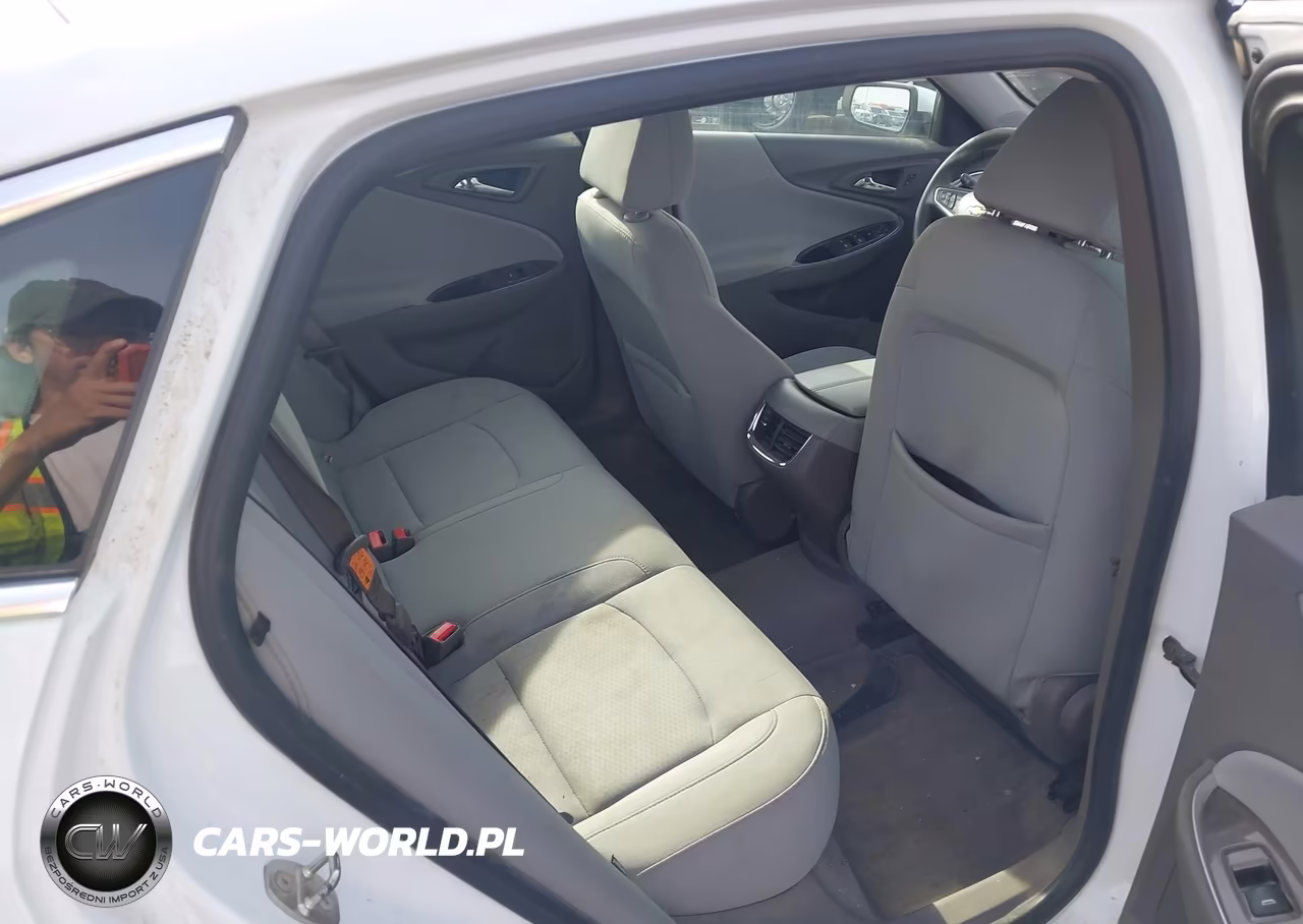 2018 Chevrolet Malibu Lt VIN:1G1ZD5ST3JF133603 - 8