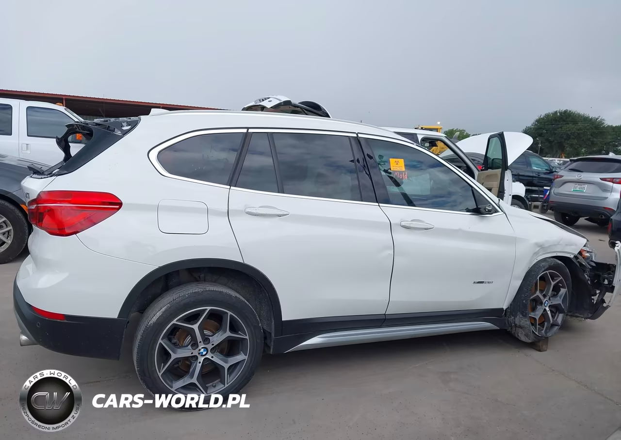 2017 BMW X1 Sdrive28I VIN:WBXHU7C34H5H35476 - 12