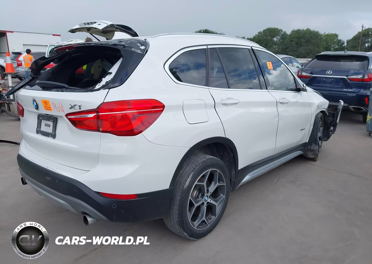 2017 BMW X1 Sdrive28I VIN:WBXHU7C34H5H35476 - 4