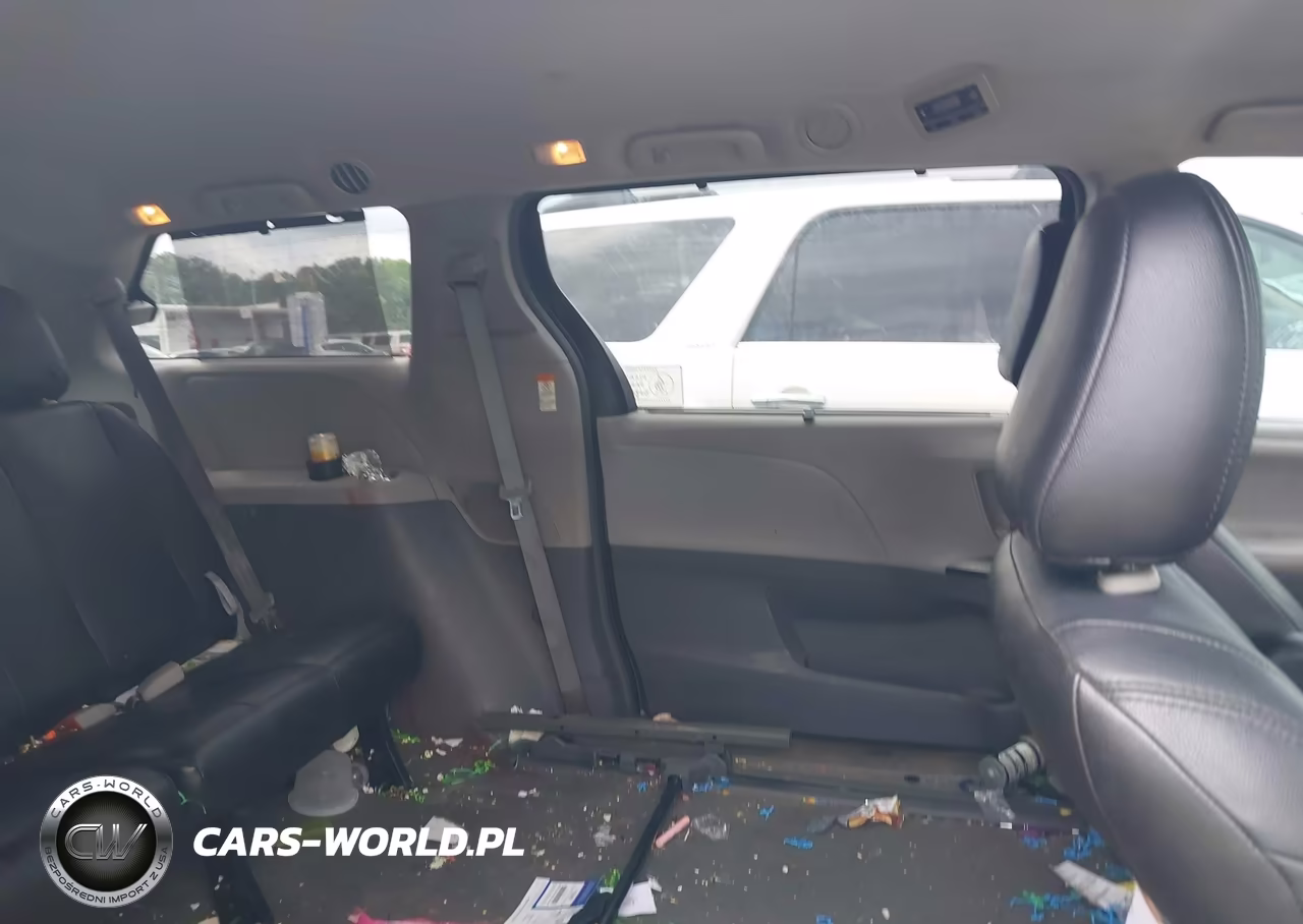 2019 Toyota Sienna Le 8 Passenger VIN:5TDKZ3DC2KS016740 - 8