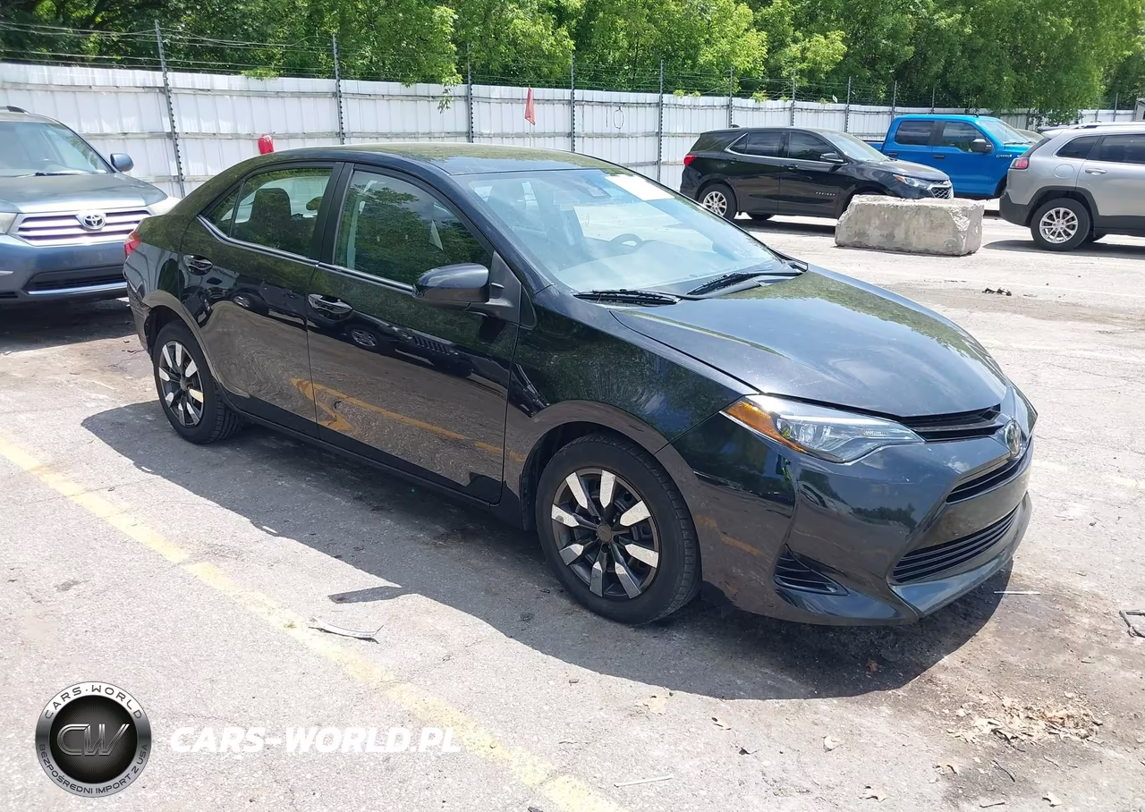 2018 Toyota Corolla Le – zdjęcie 1 z 19