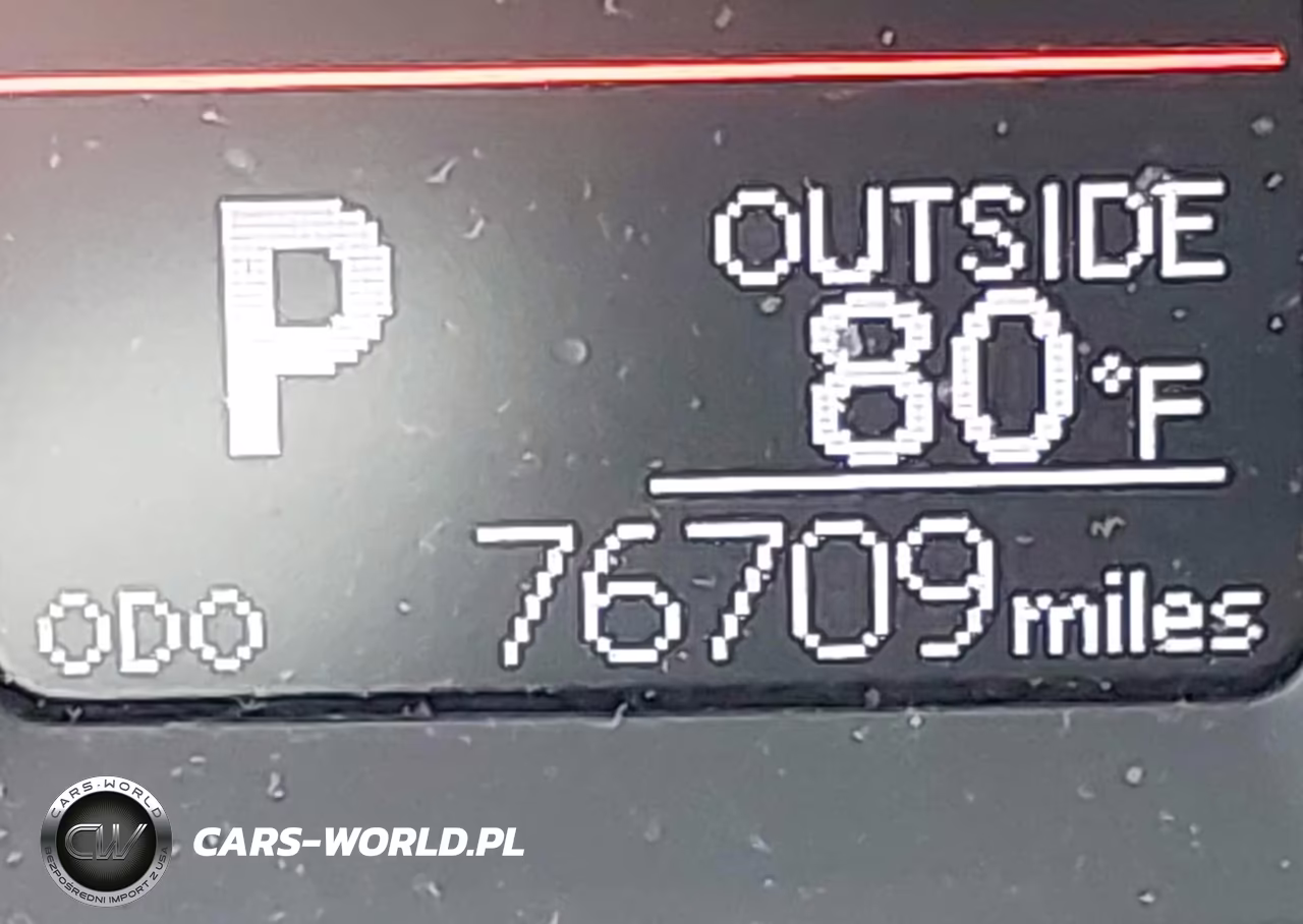 2018 Toyota Corolla Le VIN:2T1BURHEXJC071246 - 15