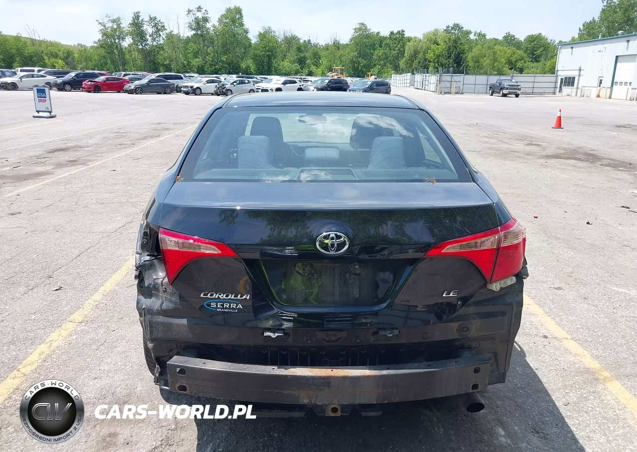 2018 Toyota Corolla Le VIN:2T1BURHEXJC071246 - 16