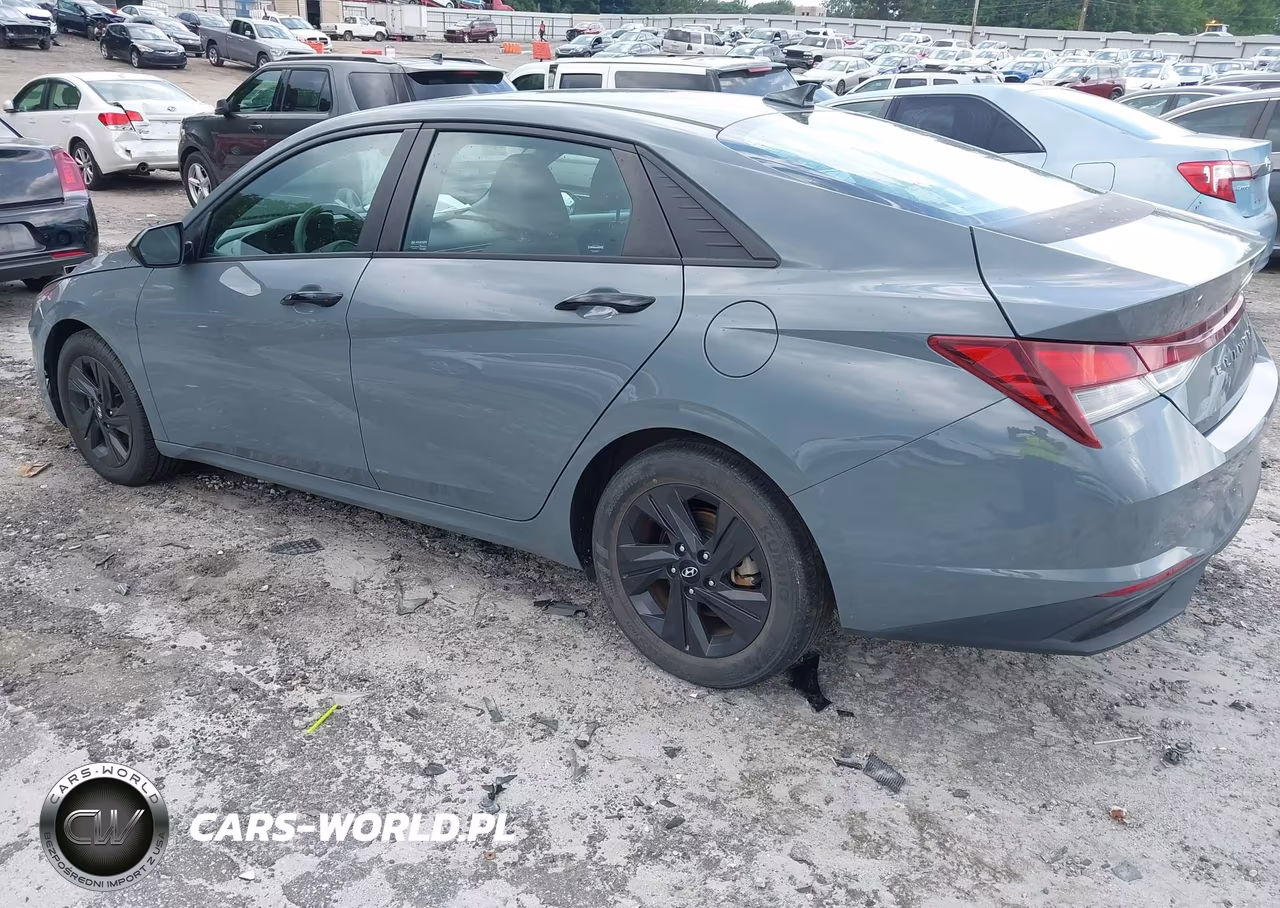 2021 Hyundai Elantra Sel VIN:KMHLM4AG8MU140845 - 3