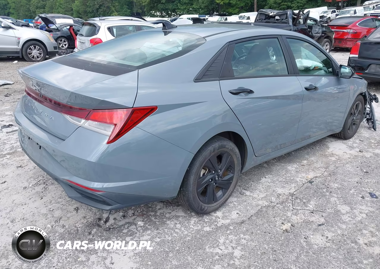 2021 Hyundai Elantra Sel VIN:KMHLM4AG8MU140845 - 4