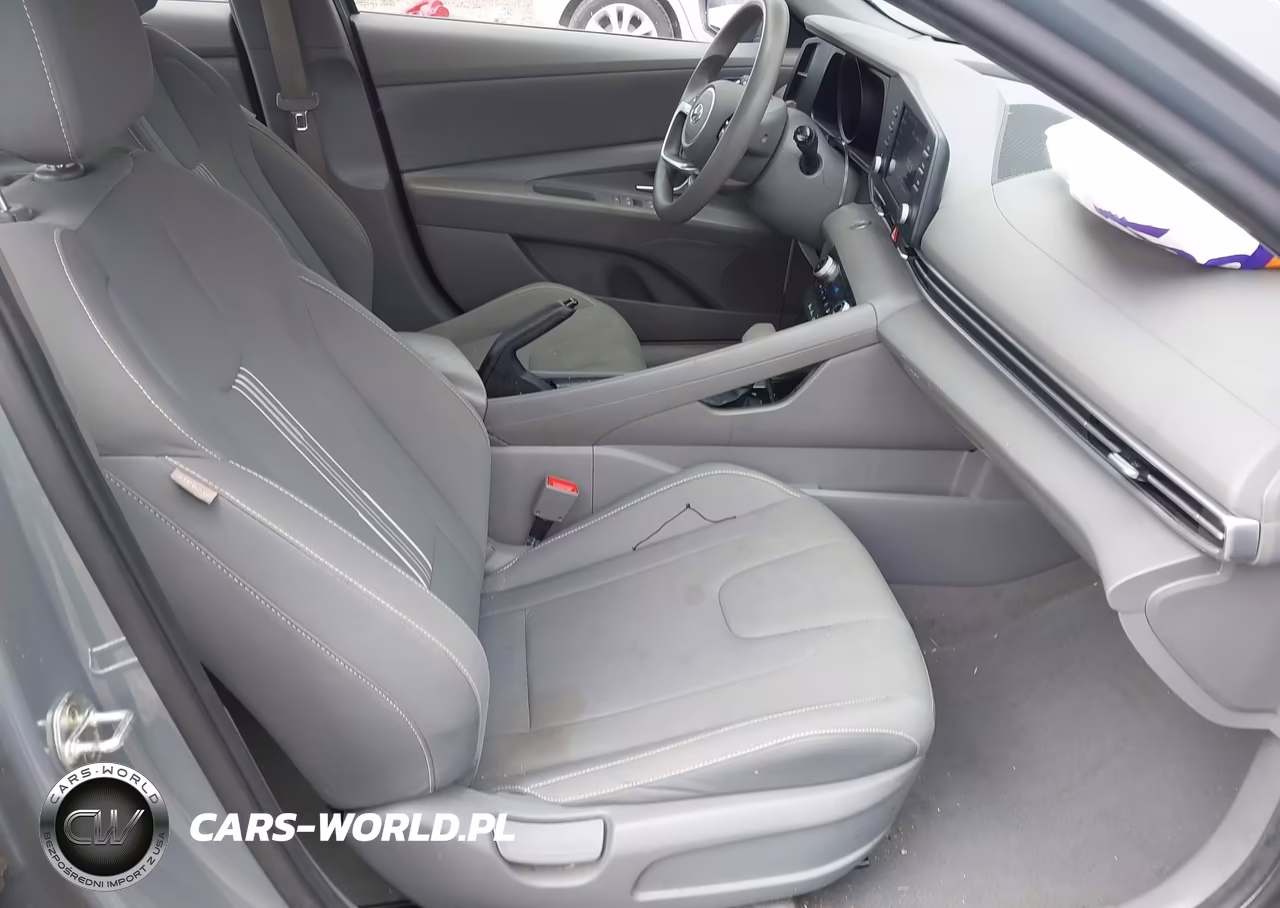2021 Hyundai Elantra Sel VIN:KMHLM4AG8MU140845 - 5