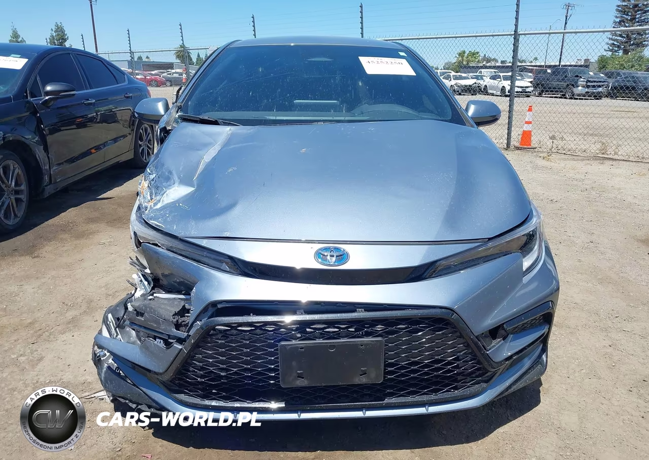 2025 Toyota Corolla Hybrid Se VIN:JTDBCMFE4S3082911 - 13