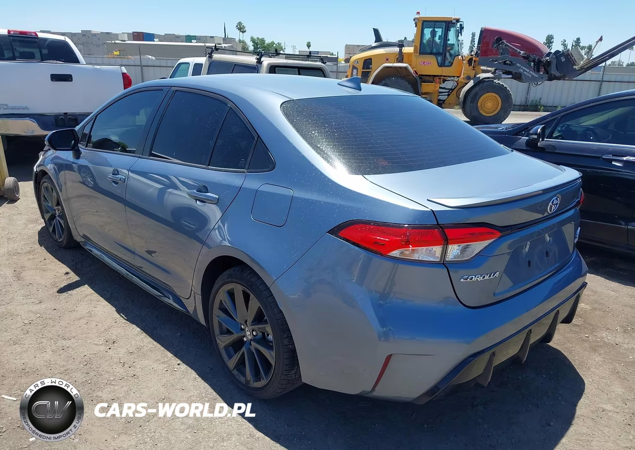2025 Toyota Corolla Hybrid Se VIN:JTDBCMFE4S3082911 - 3
