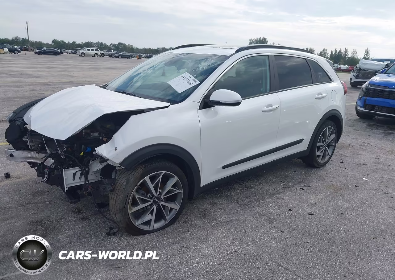 2022 Kia Niro Touring Se VIN:KNDCC3LC7N5516832 - 2