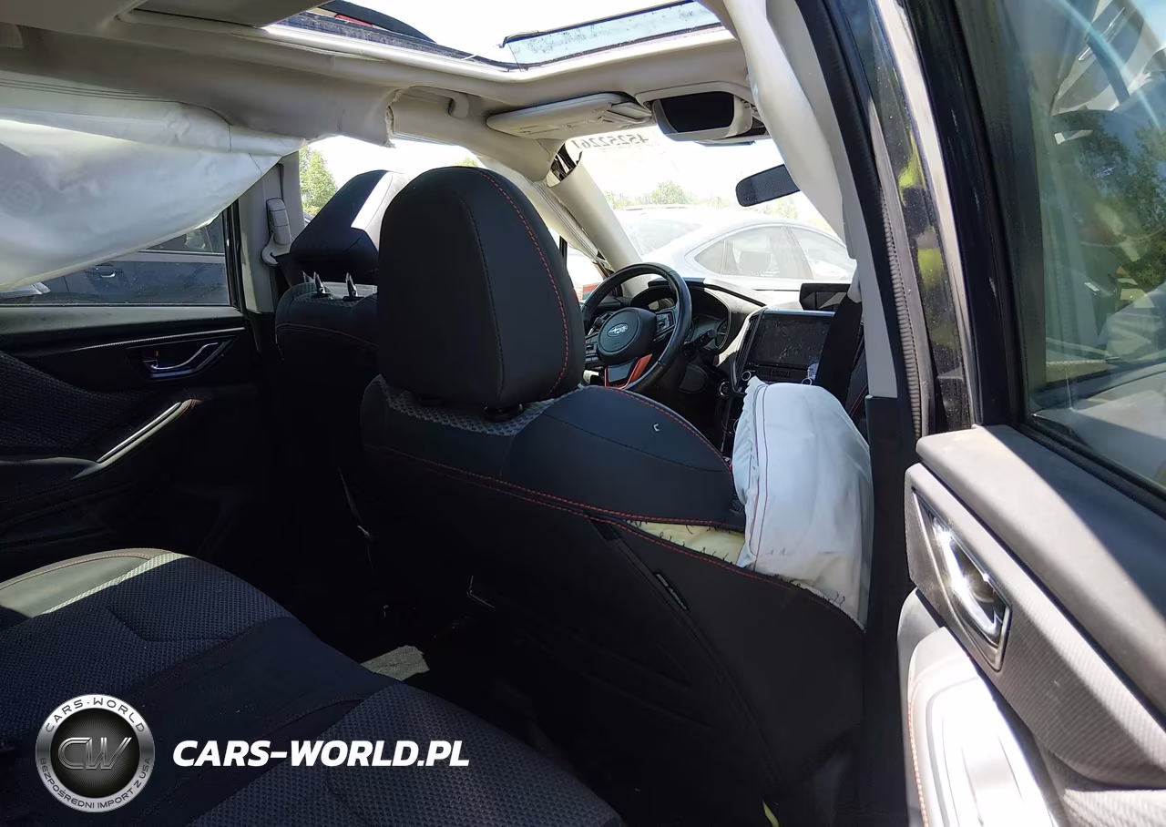 2022 Subaru Forester Sport VIN:JF2SKAJC8NH462169 - 8