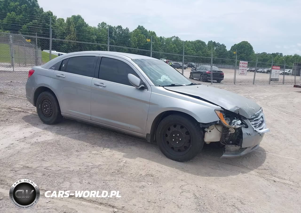 2014 Chrysler 200 Lx – zdjęcie 1 z 16