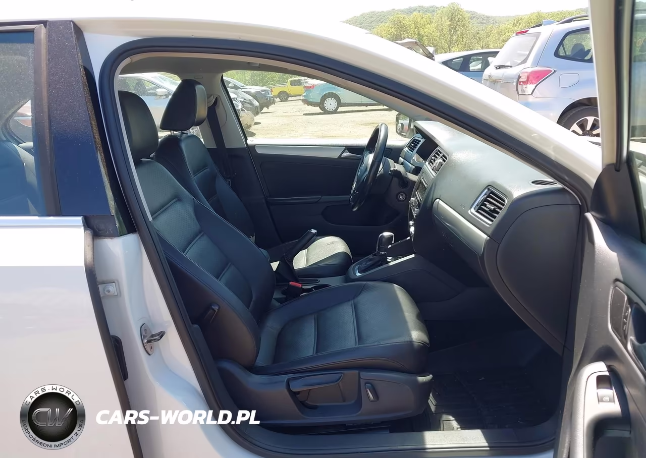 2014 Volkswagen Jetta 1.8T Se VIN:3VWD17AJ2EM322168 - 5