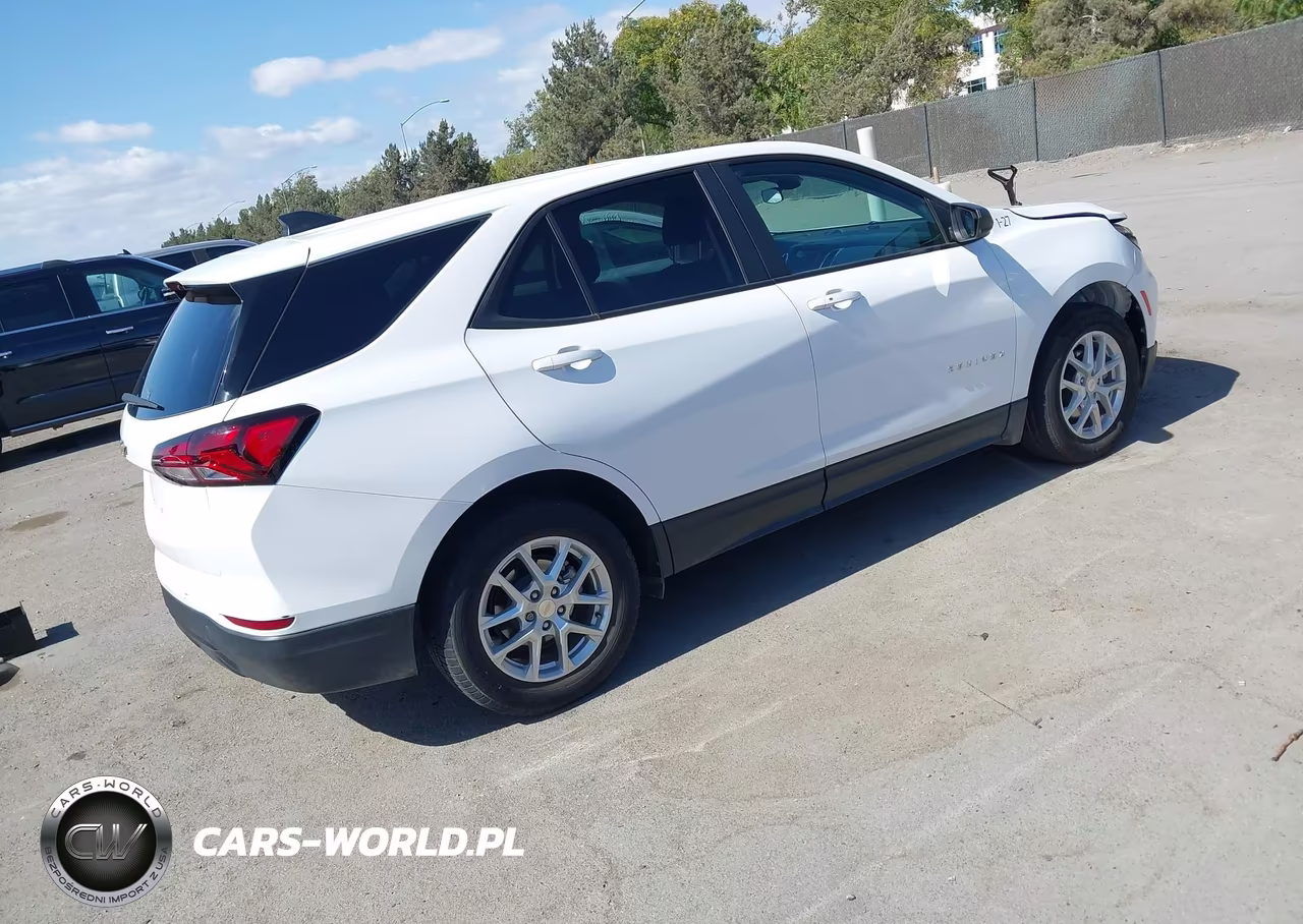 2024 Chevrolet Equinox Ls VIN:3GNAXHEG5RL265492 - 4
