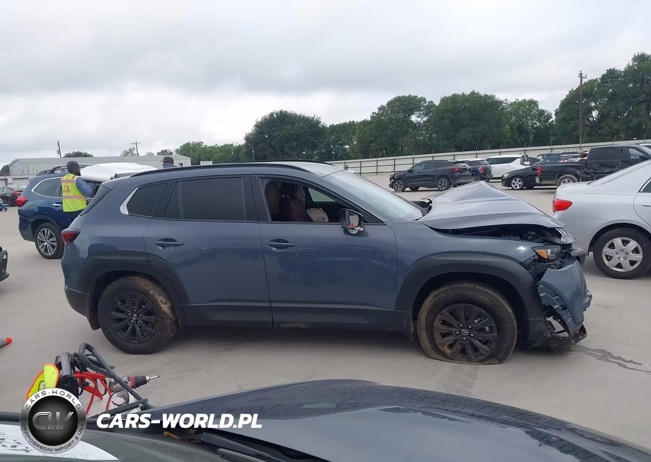 2026 Mazda Cx-50 Hybrid Premium VIN:7MMVAADW4TN156251 - 14