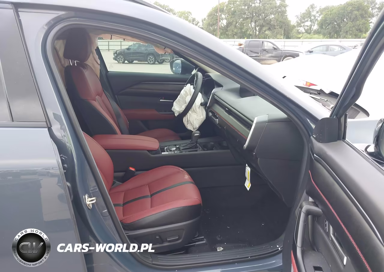 2026 Mazda Cx-50 Hybrid Premium VIN:7MMVAADW4TN156251 - 5
