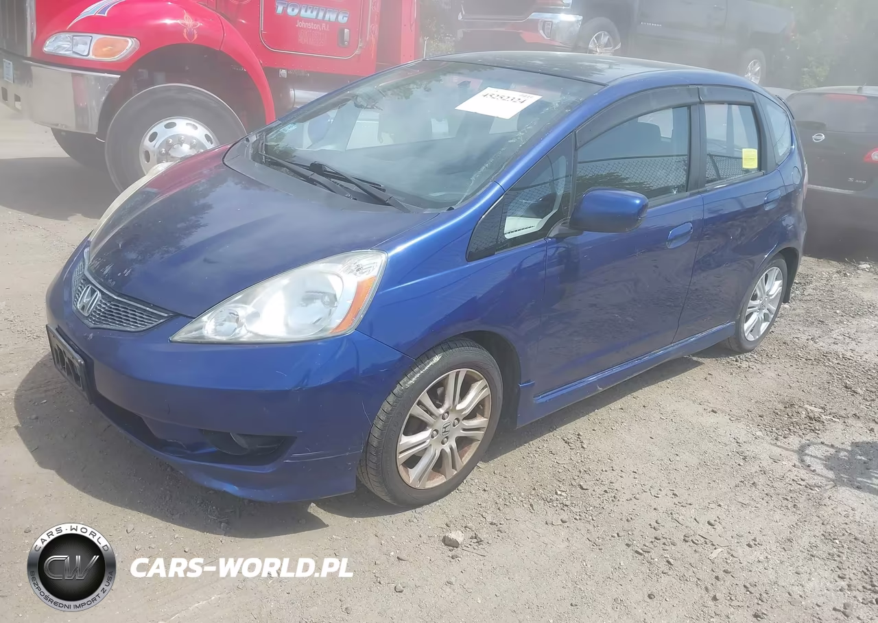 2009 Honda Fit Sport VIN:JHMGE884X9S044710 - 2