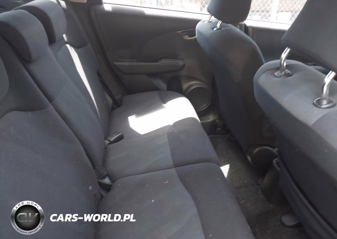 2009 Honda Fit Sport VIN:JHMGE884X9S044710 - 8