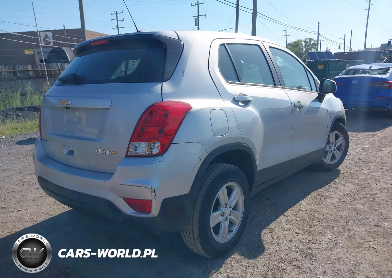 2020 Chevrolet Trax Fwd Ls VIN:3GNCJKSB1LL118383 - 4