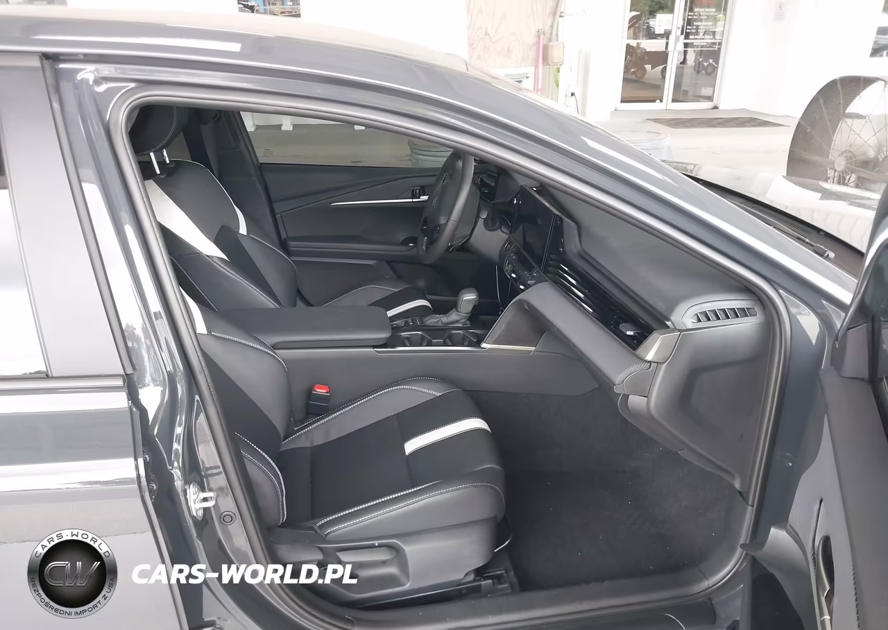 2025 Toyota Camry Se VIN:4T1DAACK4SU641273 - 5
