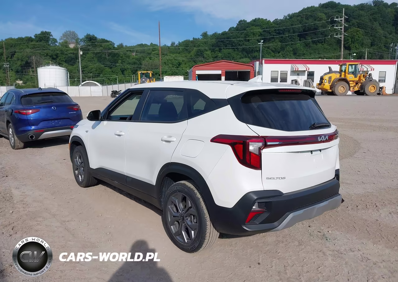 2024 Kia Seltos Lx VIN:KNDEPCAAXR7638724 - 3