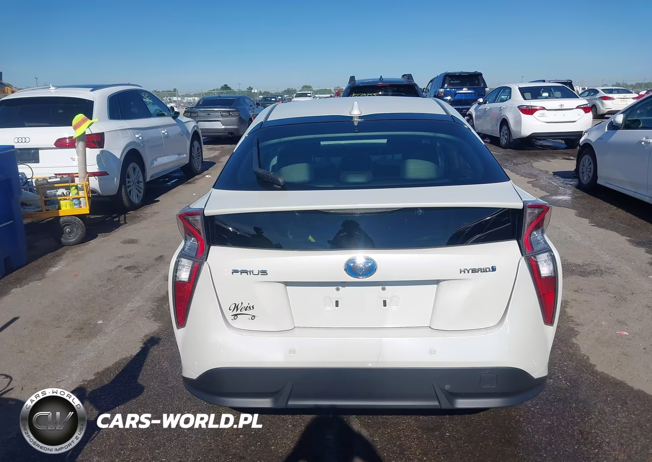 2017 Toyota Prius Four Touring VIN:JTDKARFU8H3533423 - 16