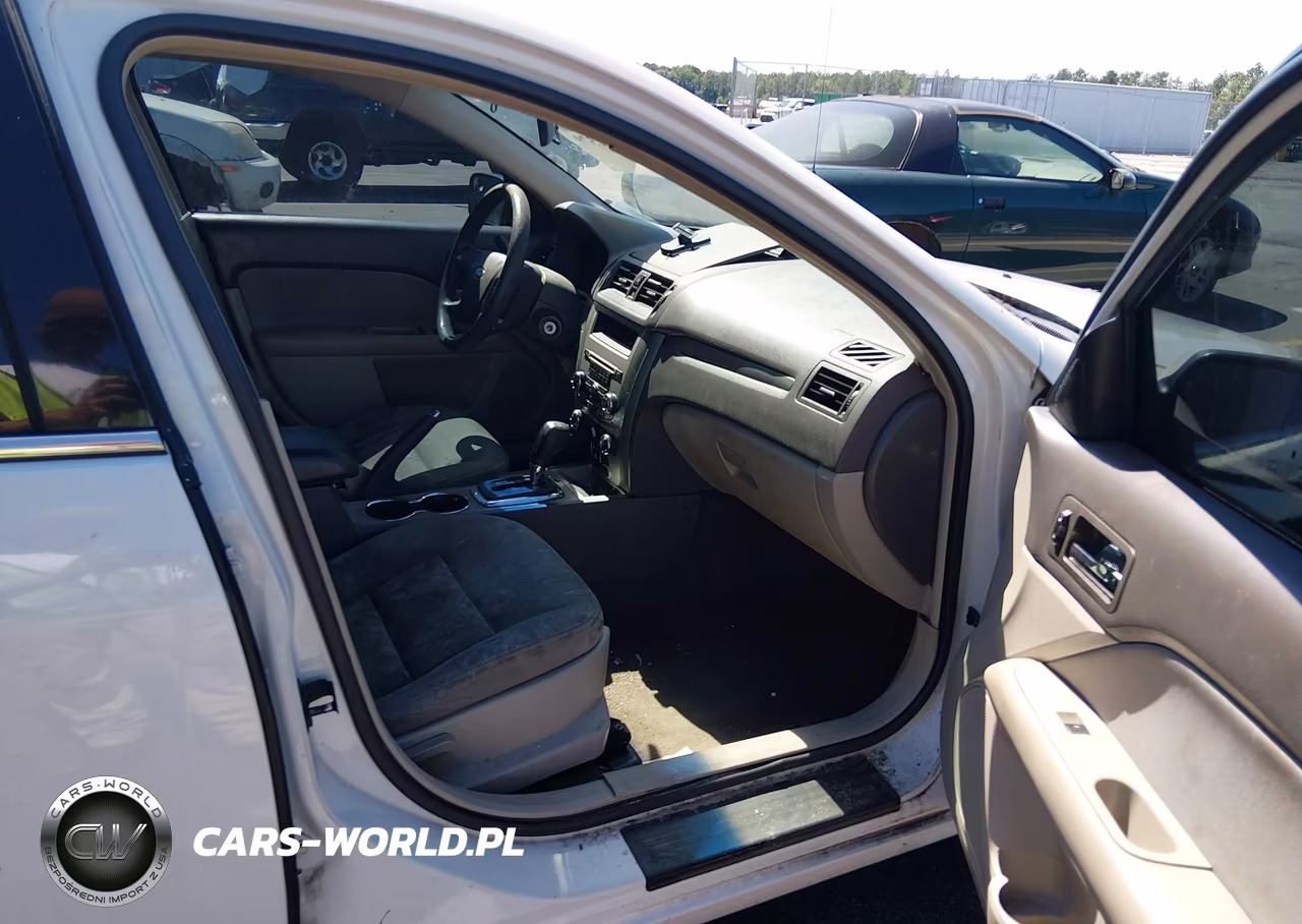 2012 Ford Fusion Se VIN:3FAHP0HG9CR209926 - 5