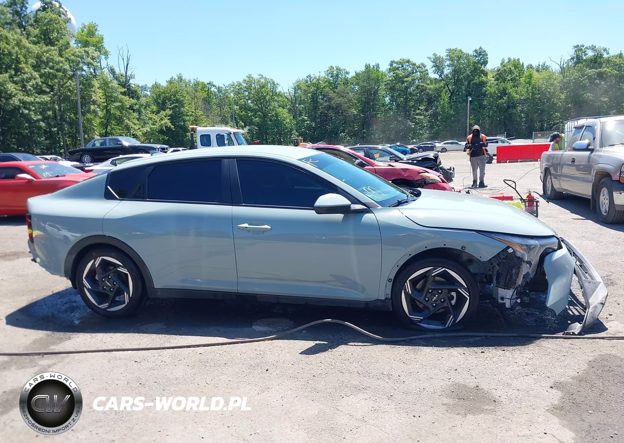 2025 Kia K4 Ex VIN:3KPFU4DE9SE004182 - 13