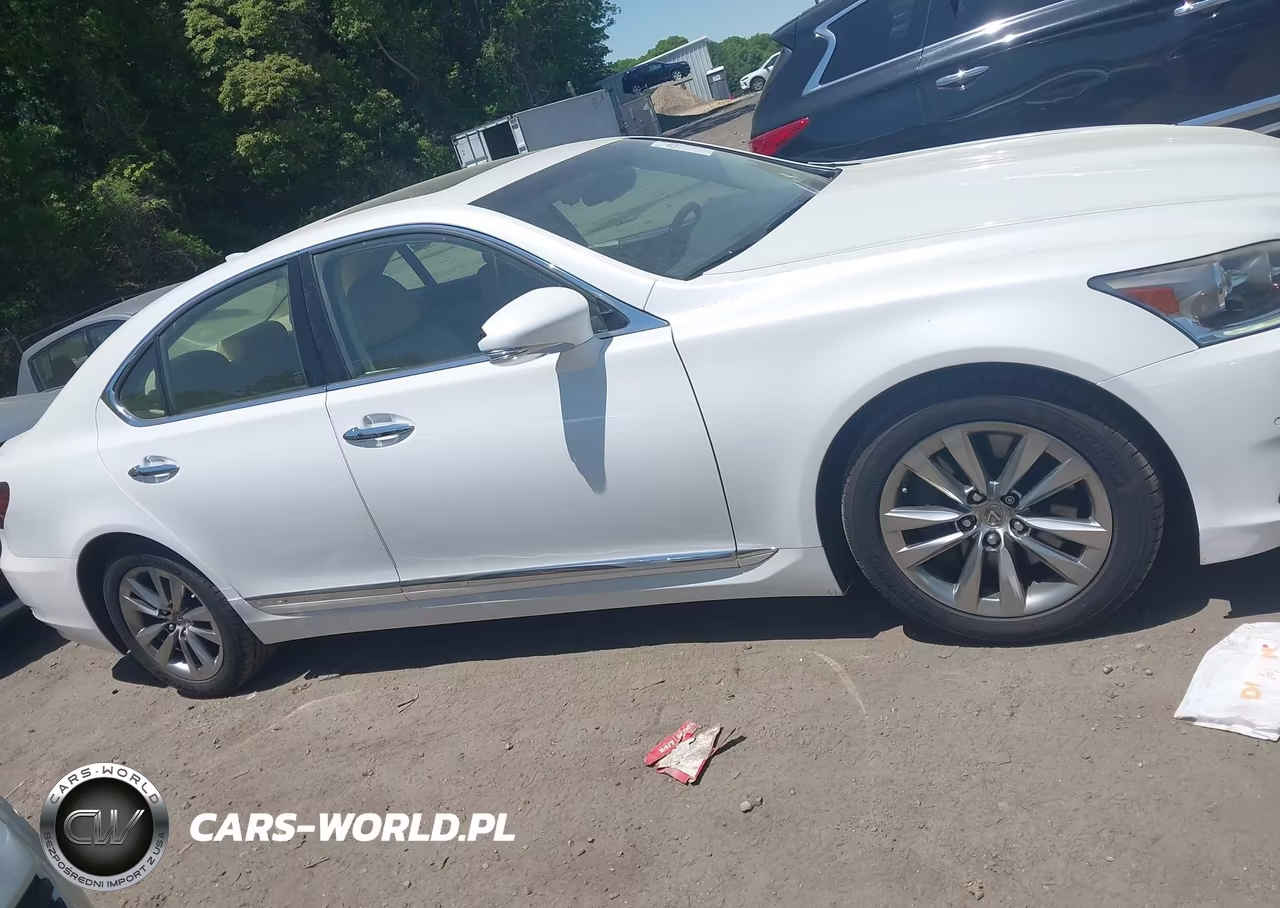 2015 Lexus Ls 460 VIN:JTHCL5EF9F5024810 - 13