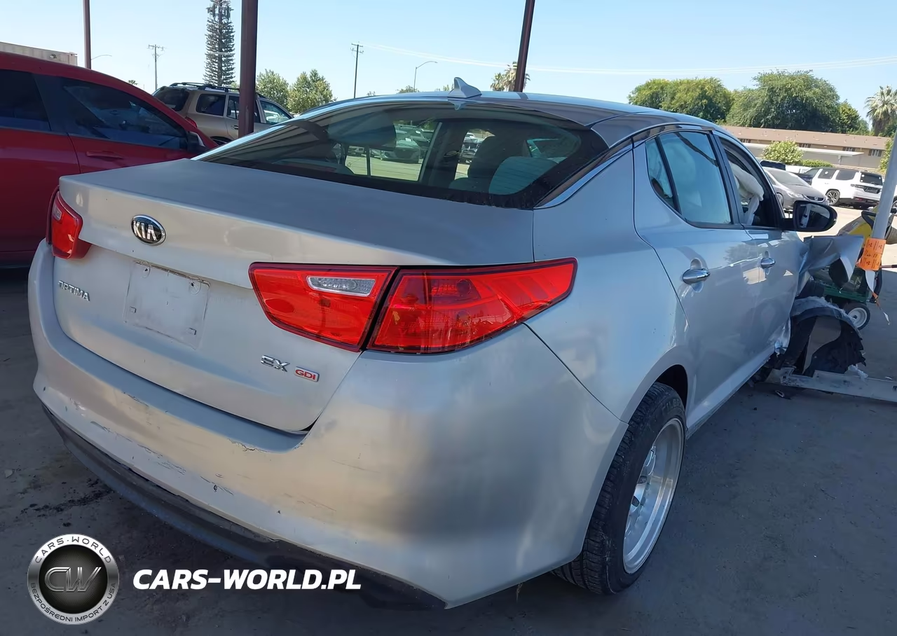 2014 Kia Optima Lx VIN:5XXGM4A73EG268617 - 4