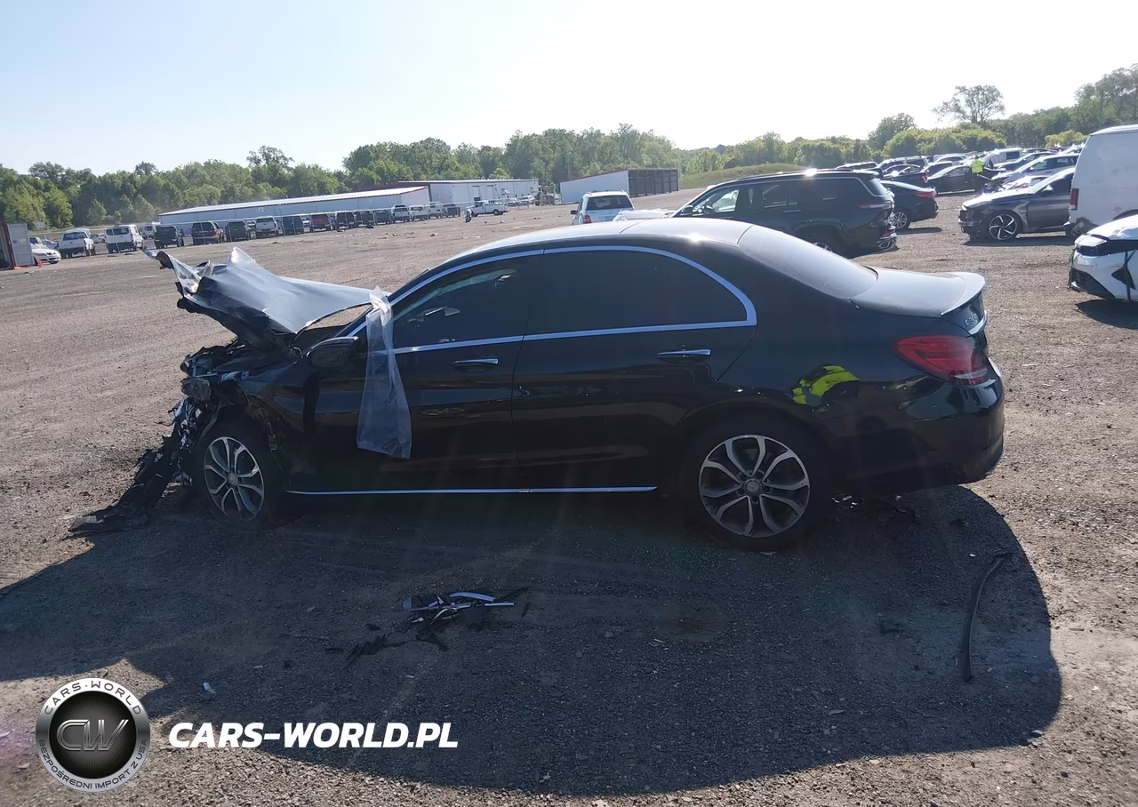 2016 Mercedes-Benz C 300 4Matic VIN:55SWF4KB7GU136182 - 14