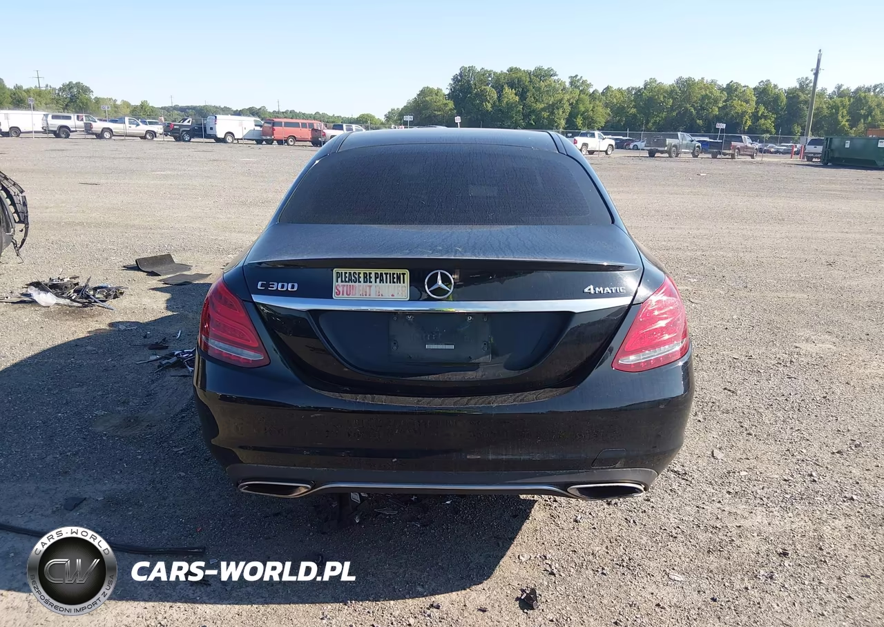 2016 Mercedes-Benz C 300 4Matic VIN:55SWF4KB7GU136182 - 16