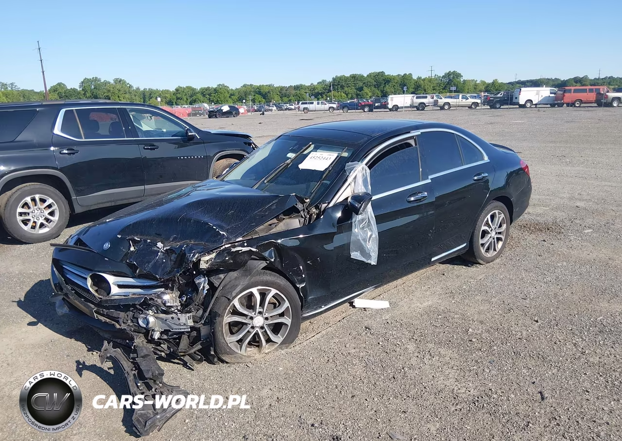 2016 Mercedes-Benz C 300 4Matic VIN:55SWF4KB7GU136182 - 2
