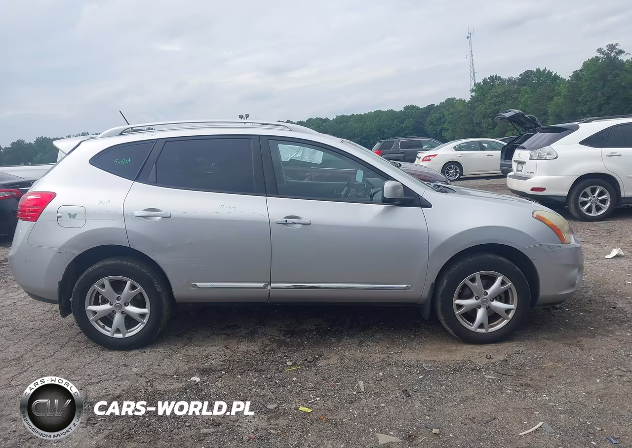 2011 Nissan Rogue Sv VIN:JN8AS5MT9BW563357 - 13