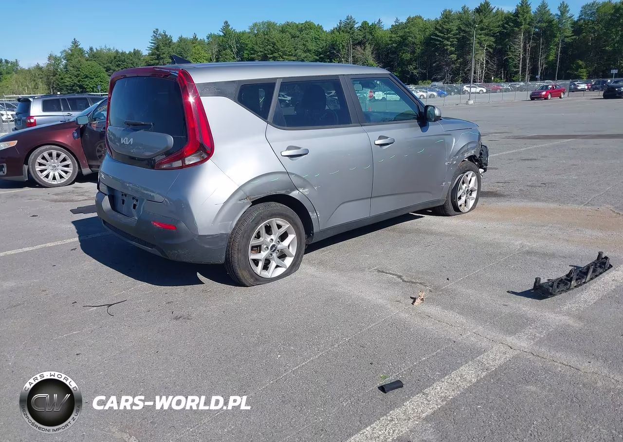 2022 Kia Soul Lx VIN:KNDJ23AU0N7838156 - 4