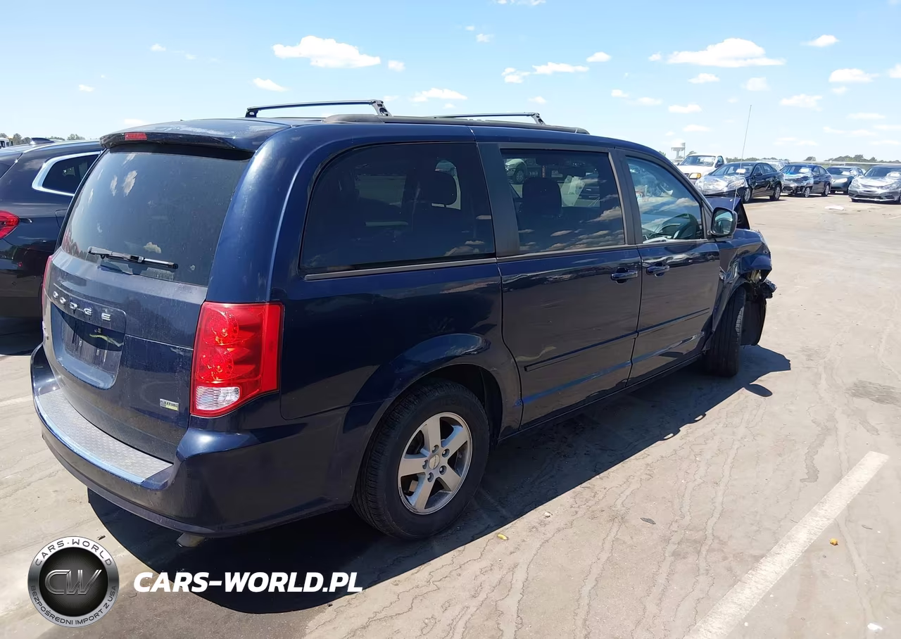 2012 Dodge Grand Caravan Sxt VIN:2C4RDGCG2CR214821 - 4