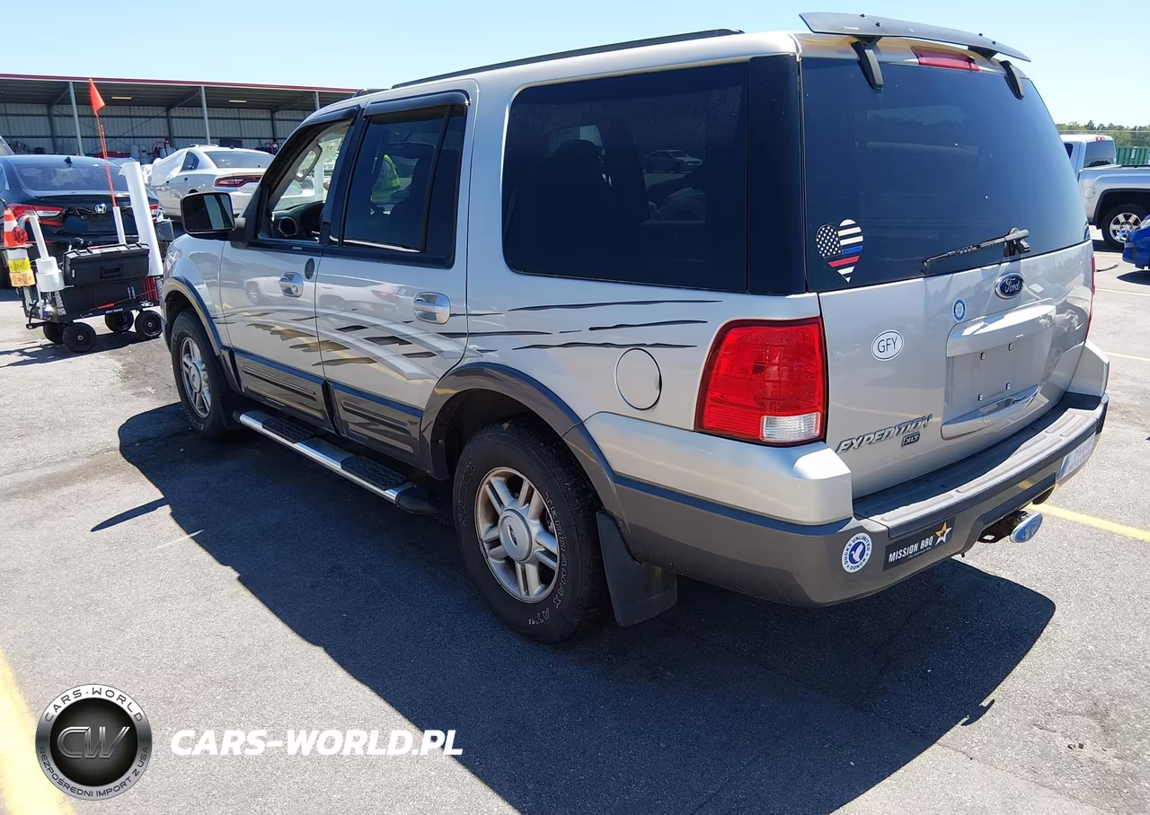 2004 Ford Expedition VIN:1FMFU16L84LA81853 - 3