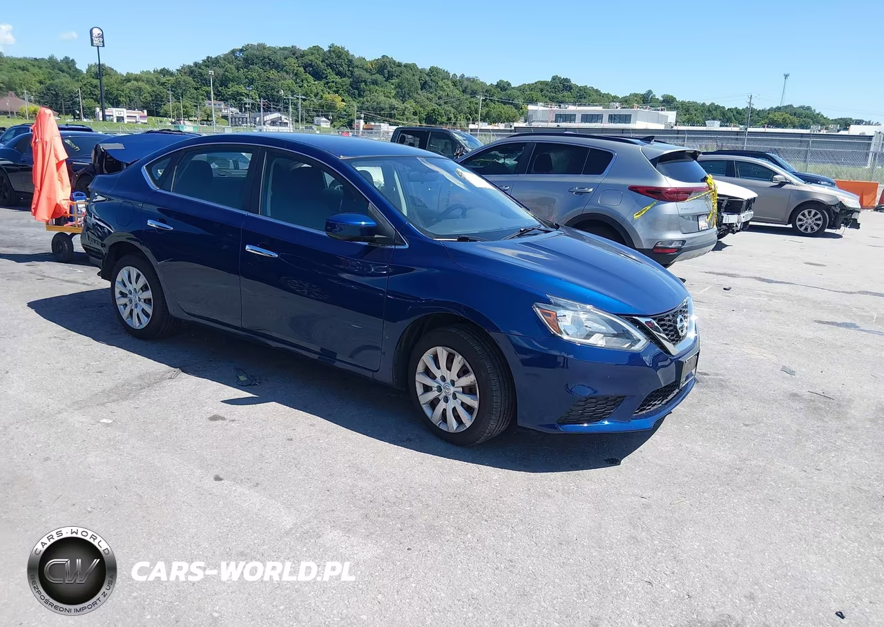 2016 Nissan Sentra S – zdjęcie 1 z 12