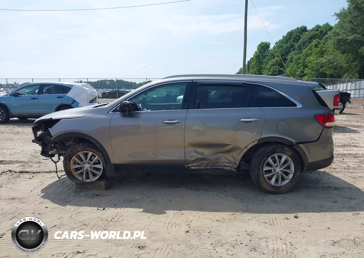 2018 Kia Sorento 2.4L Lx VIN:5XYPG4A31JG405242 - 15