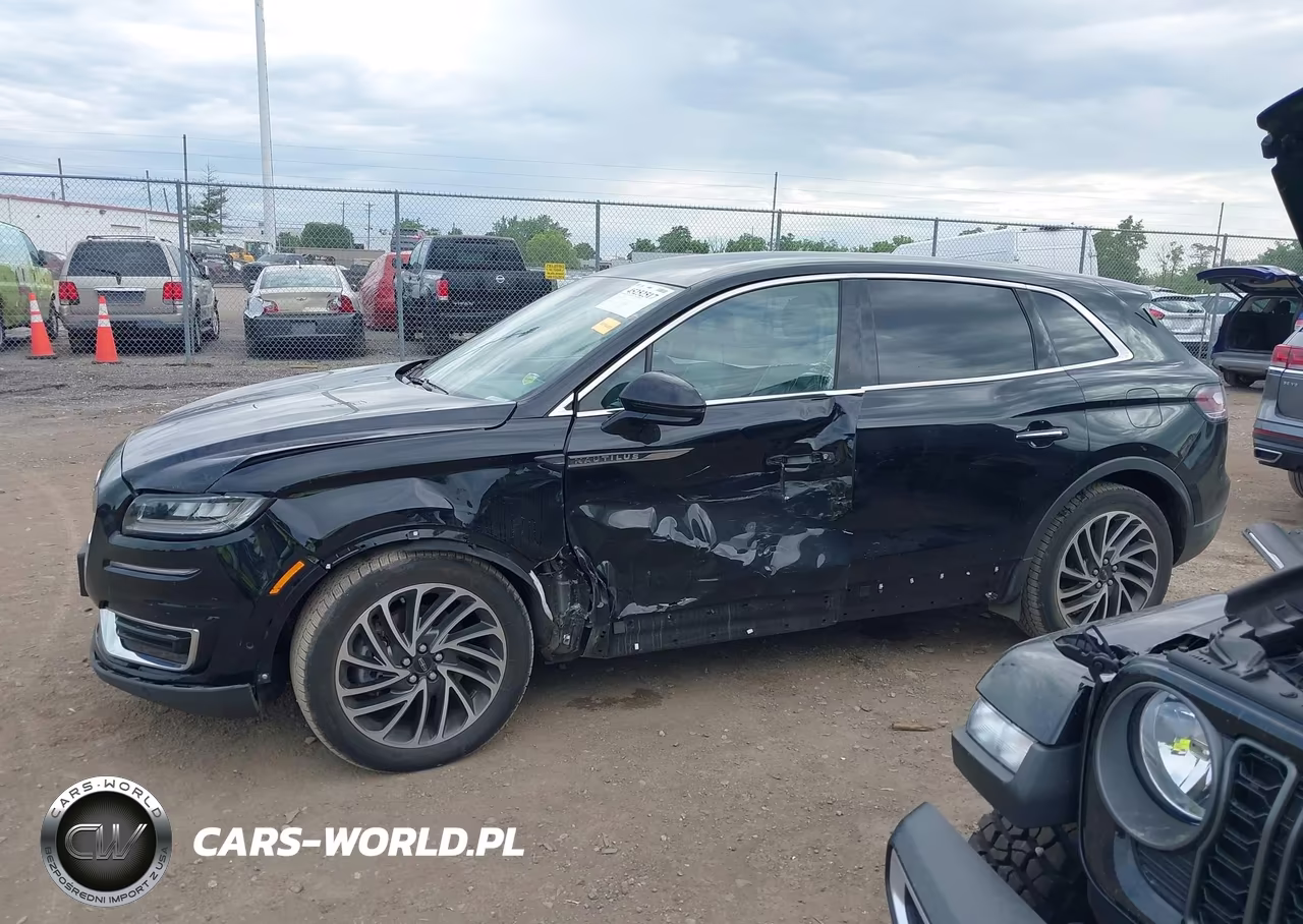 2019 Lincoln Nautilus Reserve VIN:2LMPJ8LP3KBL21728 - 15