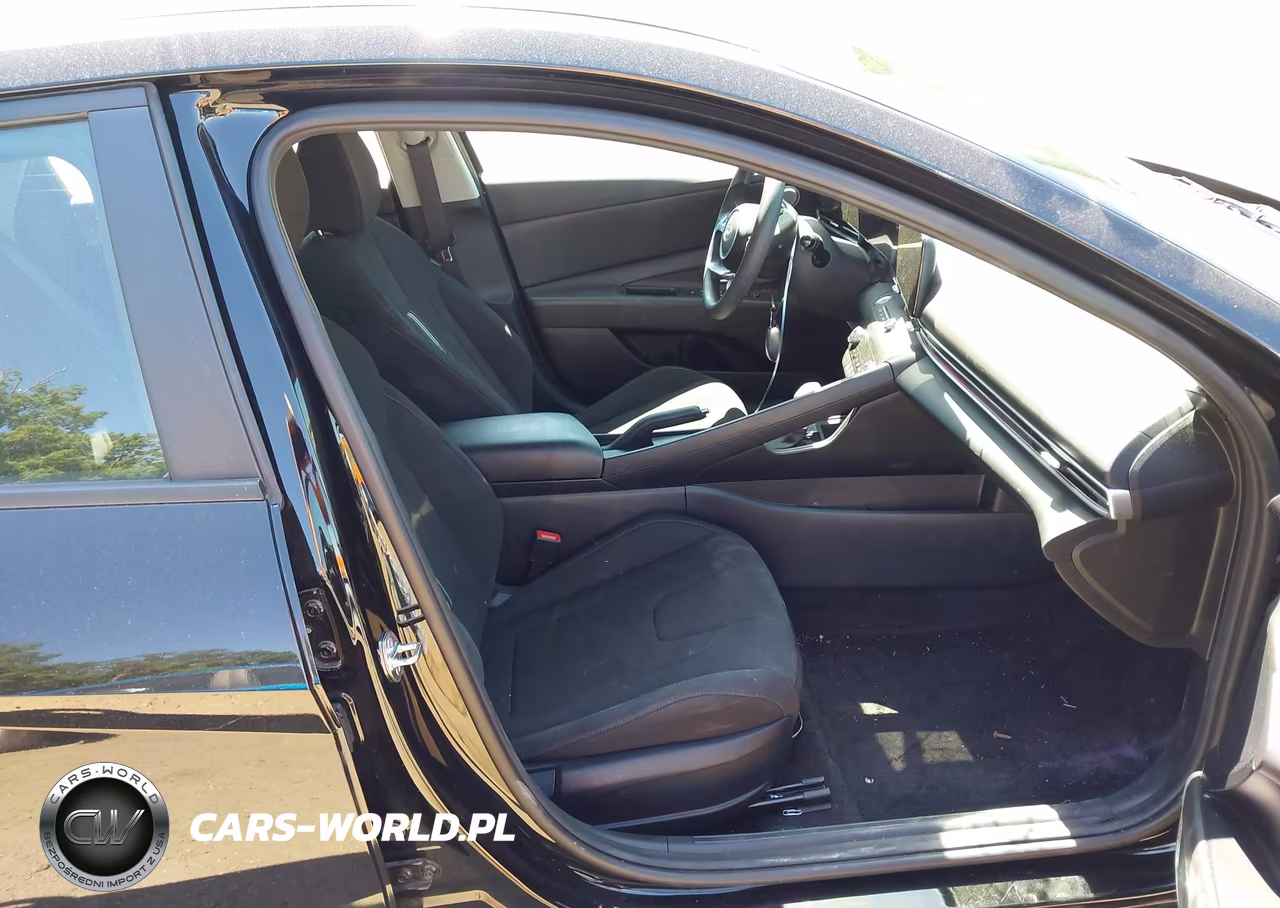 2024 Hyundai Elantra Sel VIN:KMHLM4DG9RU758310 - 5