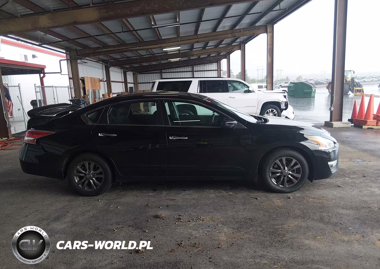 2015 Nissan Altima 2.5 S VIN:1N4AL3AP5FC580108 - 13