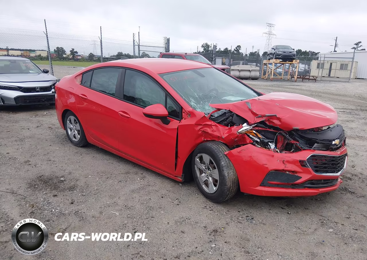 2017 Chevrolet Cruze Ls Auto – zdjęcie 1 z 17