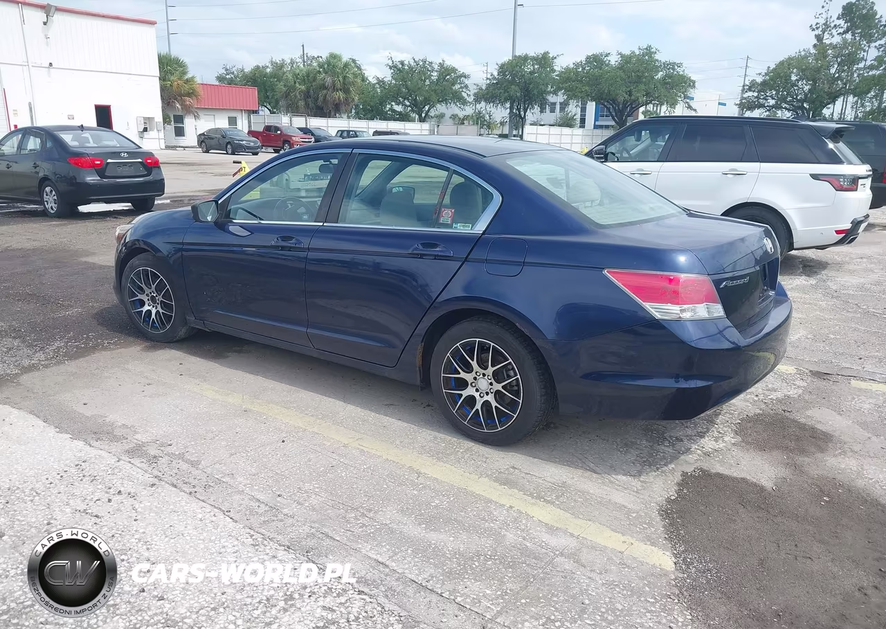 2010 Honda Accord 2.4 Lx VIN:1HGCP2E34AA039923 - 3