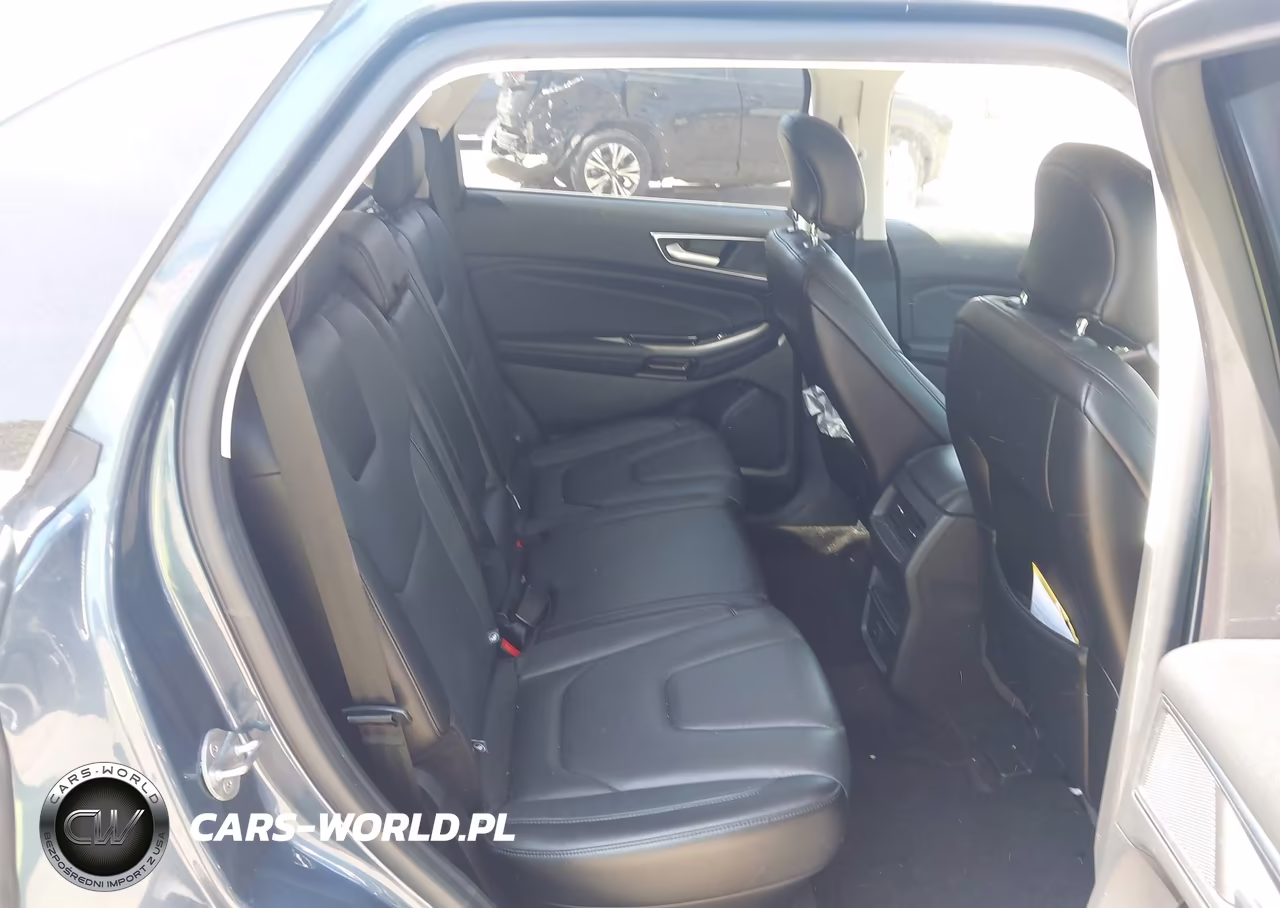 2018 Ford Edge Titanium VIN:2FMPK4K95JBB75772 - 8